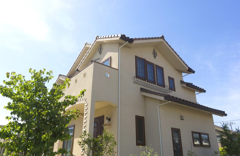 長年の実績と経験をもつスタッフが戸建てのリフォーム | 岡山の吹付断熱工事をお探しなら高品質のT・Kフォーム